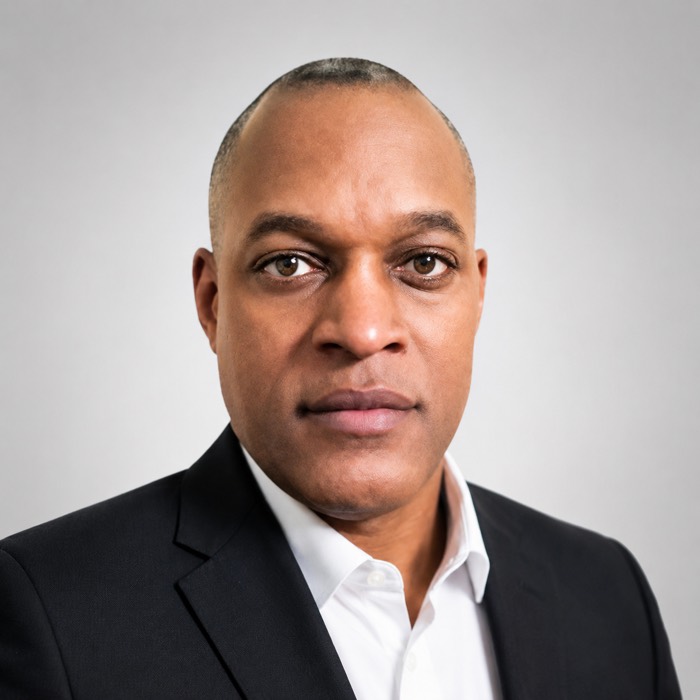 Tharwat Abdul-Malik, fundador de Cedula Cheque
